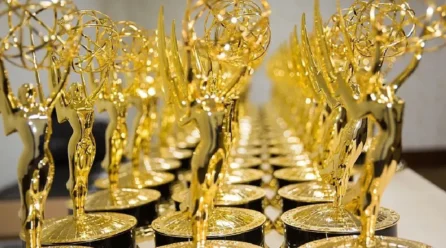 Premios-Emmy-2023-pospuestos-2-446x248 LA NOTA