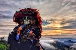 ¡Regresa la Catrina del Cyberespacio! Erik de Luna celebra 25 Años de risas