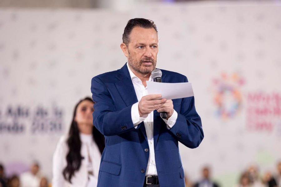 Kuri responde con hechos y transparencia a críticas políticas