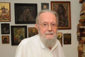 UAQ lanza convocatoria al Premio Gutiérrez Vega 2025